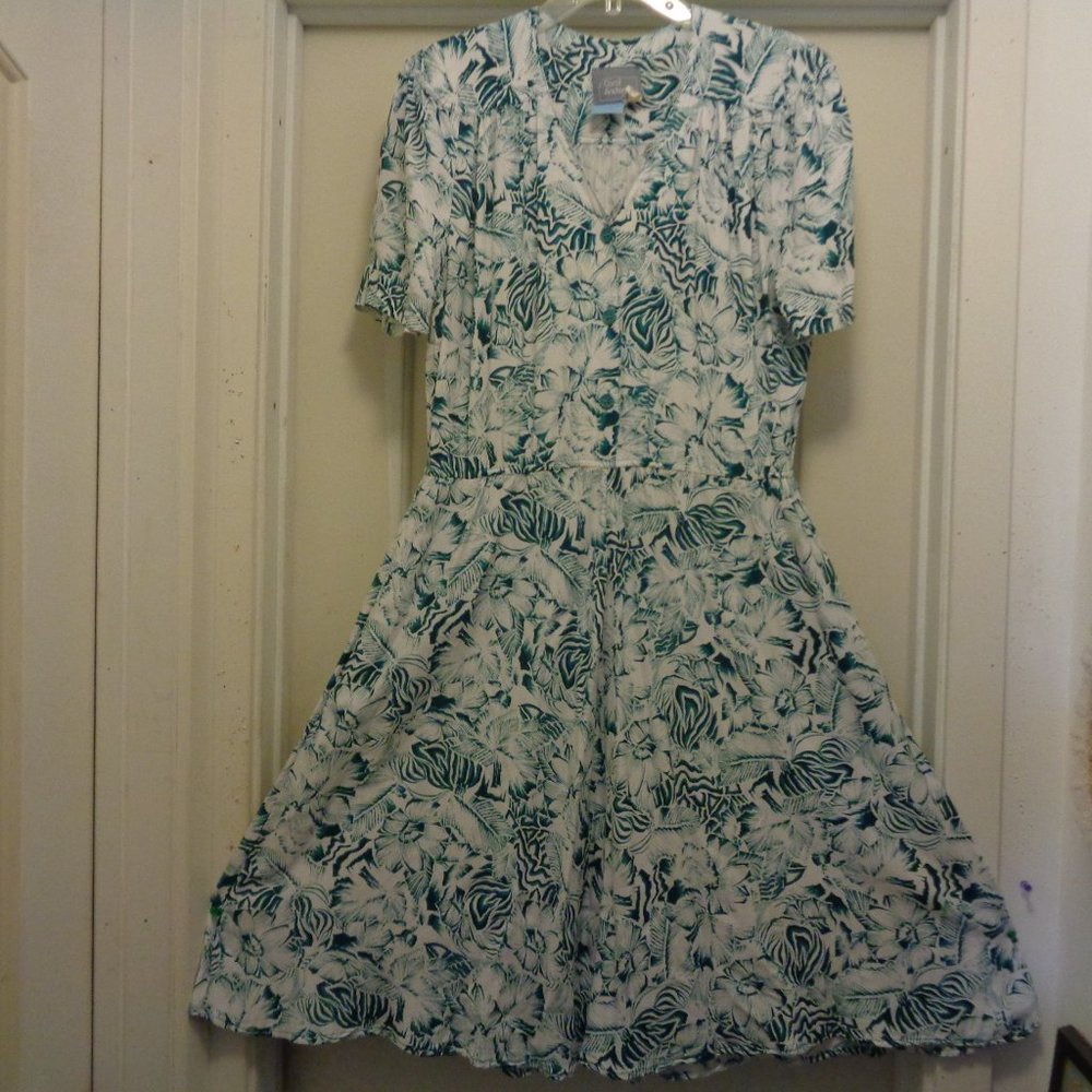 VINTAGE CAROL ANDERSON  TROPICAL FOLIAGE DRESS 12